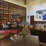 芬卡艾尔柯缇纳尔酒店 酒店 *
