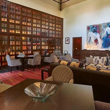 Hotel El Cortinal *